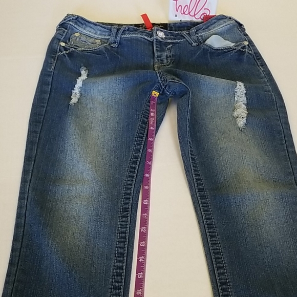 Eighty Eight Perfect Distressed Jeans Sz 9 - Picture 12 of 12